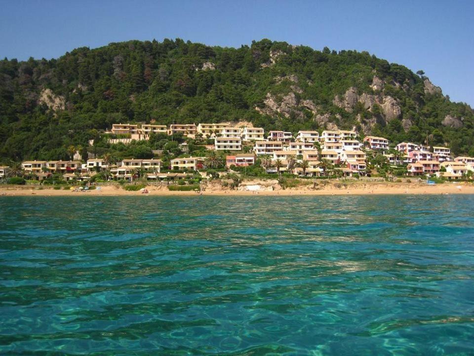 Alexandras On The And Pool Apartment Glyfada (Corfu)