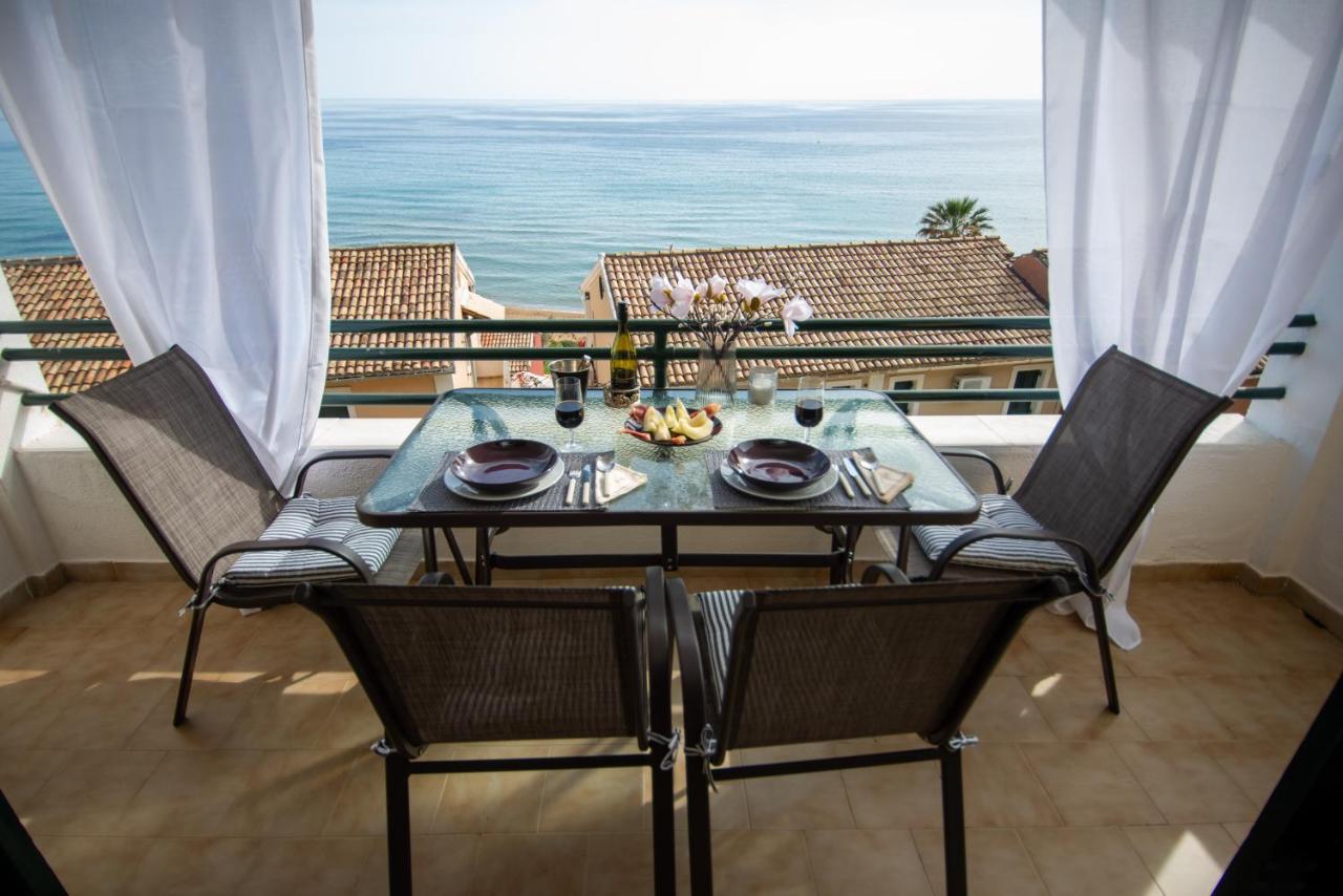 Apartment Alexandras On The And Pool